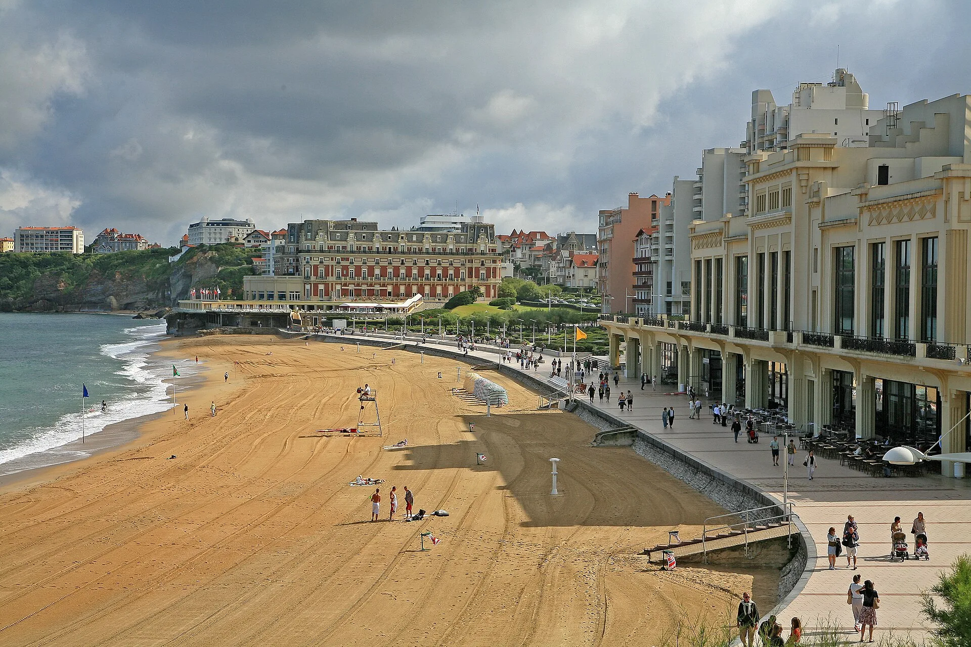 Jour 1 matin : Biarritz, entre belle époque et surf