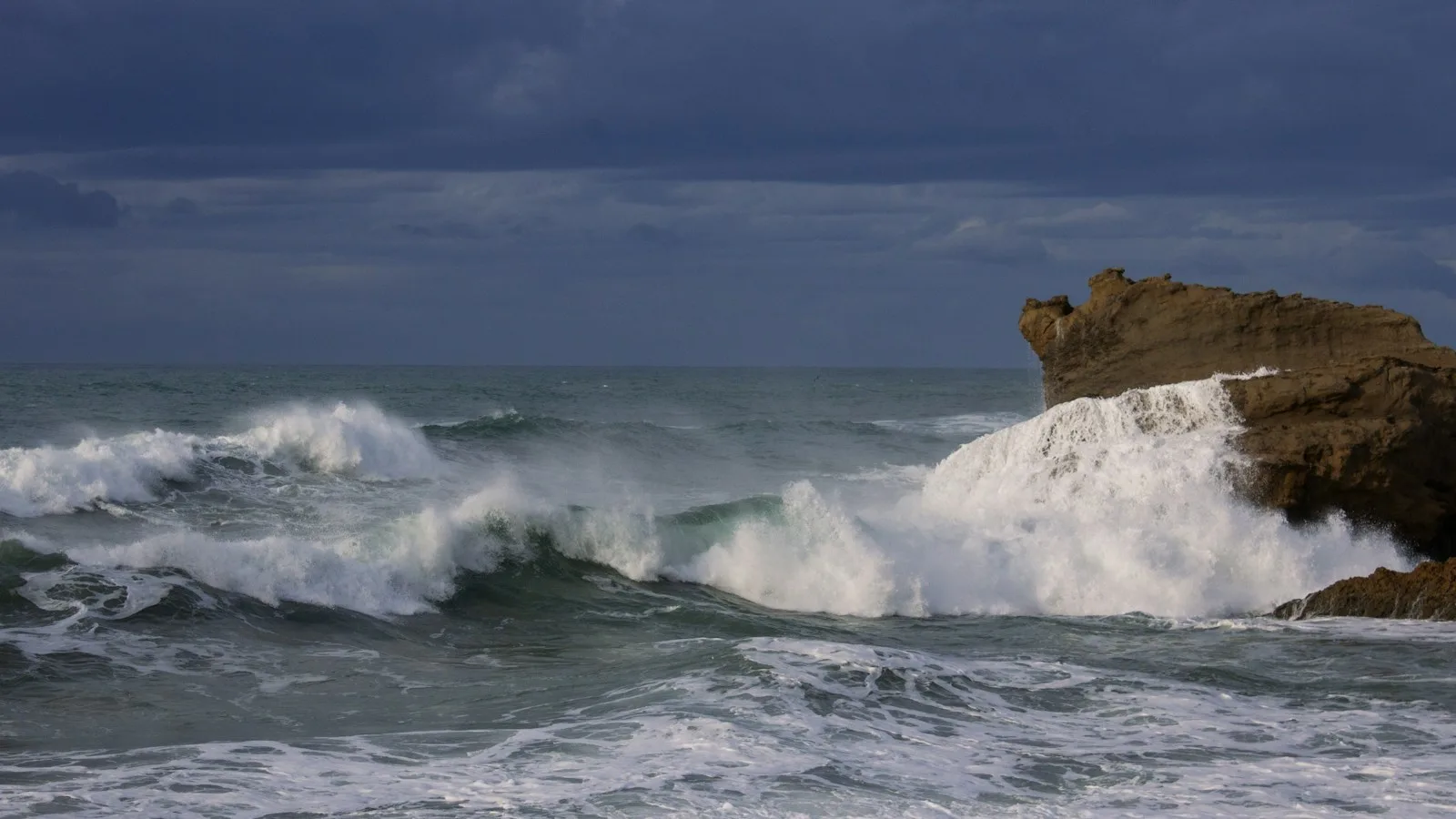 Pourquoi la côte basque est un terrain de jeu idéal